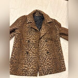 Bernardo Leopard Print Faux Fur  Teddy Jacket Oversized Pea  New with out tags